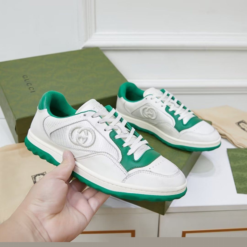 G*u*i casual shoes